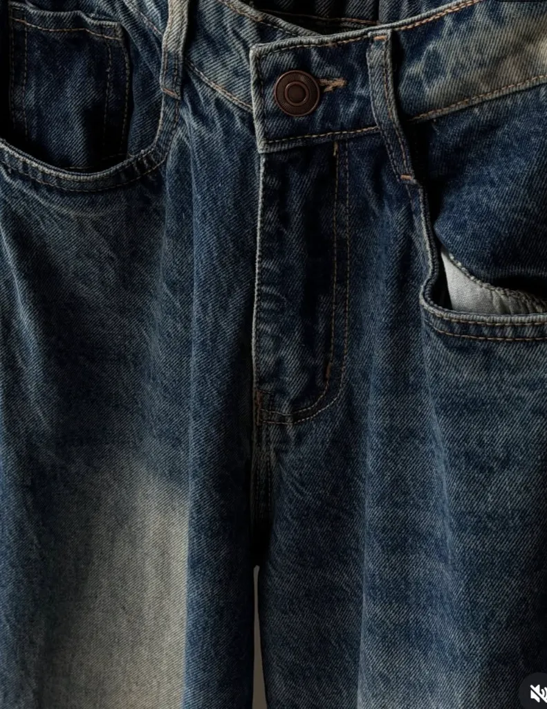 baggi jean 1.webp